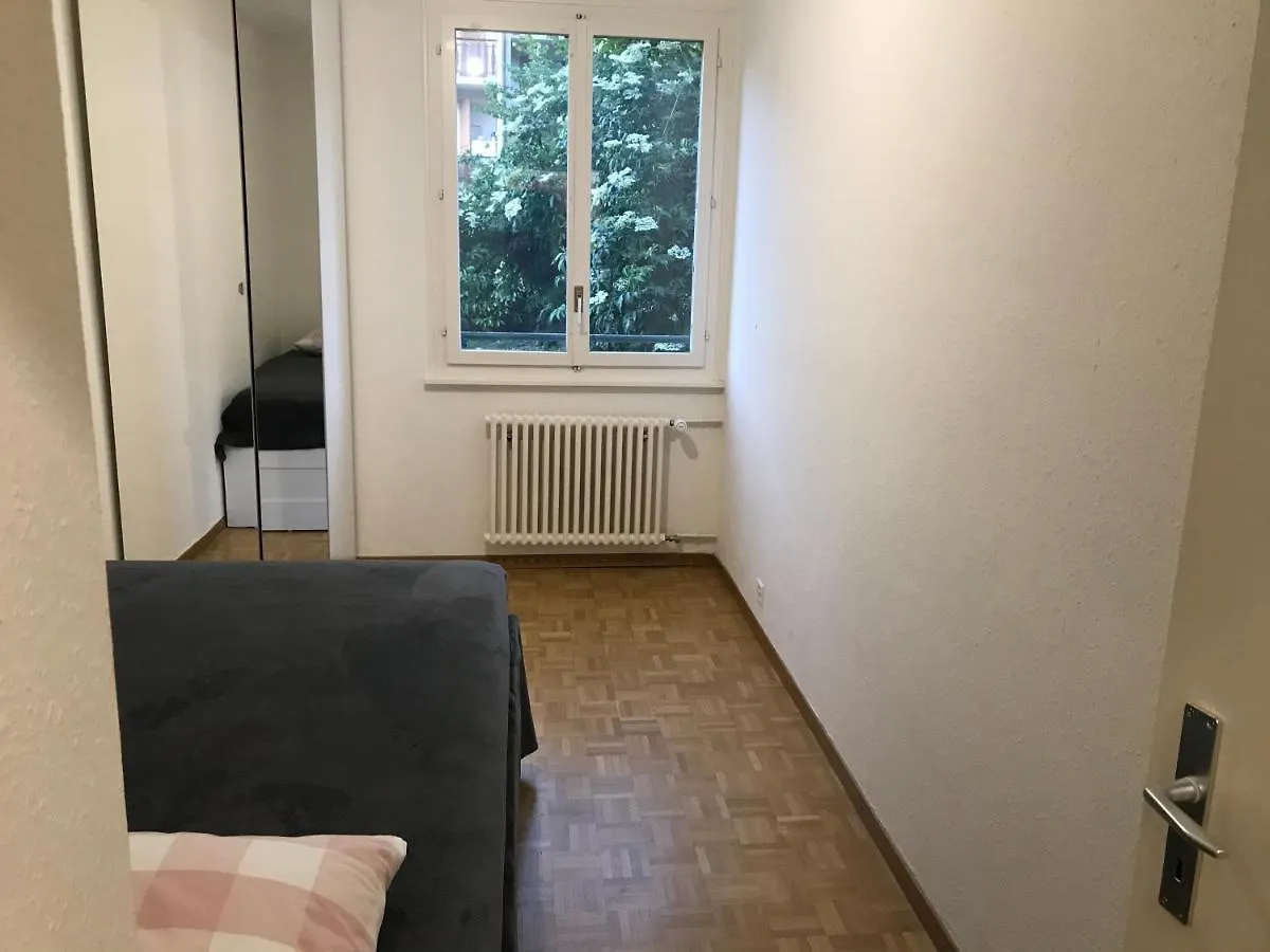 Geneva Bernex - Shared Appartement Roomate Homestay - Tramway 14 Tpg - Viarhona