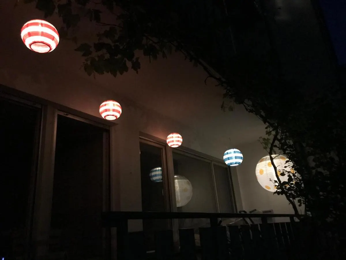 Geneva Bernex - Shared Appartement Roomate Homestay - Tramway 14 Tpg - Viarhona